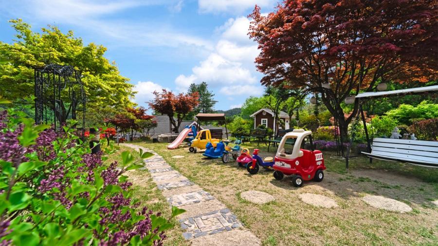 Gapyeong Yeheaden Pension Pocheon Ngoại thất bức ảnh